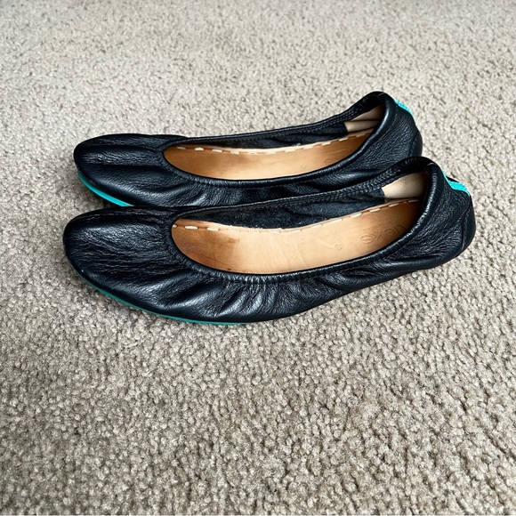 Tieks Women's Matte Black Italian Leather Ballet Flats Sz 8 - Picture 4 of 12
